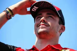 Leclerc: 'Ik word kampioen als ik alles win en Verstappen tweede eindigt'