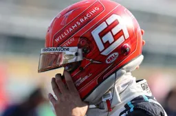 Russell verklaart: 'Bottas was nog aan het onderhandelen met Alfa Romeo'