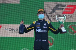 Na zinderende finale is Oscar Piastri kampioen geworden in F3!