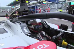 De Vries pakt pole position in F2: eerste stap naar titel gezet