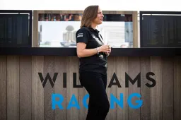 Claire Williams révèle l'ampleur du problème : "Je n'ai pas vraiment payé les conducteurs".
