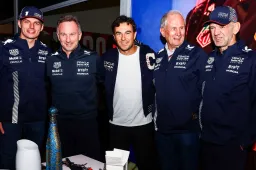 Horner na zwaarbevochten zege Verstappen: ‘Hij heeft z'n mening bijgesteld'