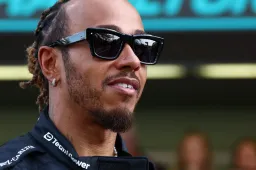 Lewis Hamilton viert 39e verjaardag: 'Hij is koninklijk, een gamechanger'