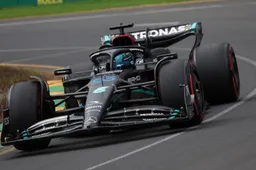 Russell, en primera fila por sorpresa en Australia: "El coche se sentía vivo"