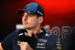 ¿Cómo ve Verstappen la situación de Pérez? El holandés responde