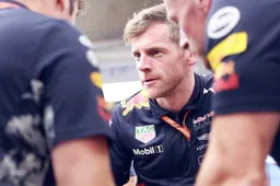 Video: 60 seconden met de hoofdmonteur van Verstappen
