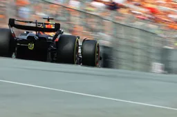 Norris verrast met snelste tijd in VT2, Verstappen volgt vlak erachter