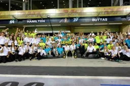 Wolff insists Mercedes will consult Hamilton before any decision on future drivers