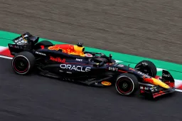 Tweede vrije training Japan valt in het water, Verstappen niet in actie