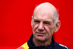 Van Lennep kritisch op Newey: "Hij moet al die dingen er niet naast willen doen"