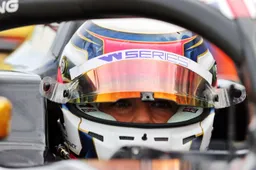 Chadwick also under contract at WIlliams in 2023