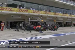 LOL! Verstappen dook te vroeg de pits in tijdens GP Amerika