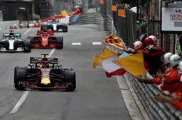 Hamilton ziet twijfels aan Mercedes als ‘zwakte’