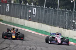 Jos Verstappen over Hamilton: “Lewis voelt zich bedreigd door Max”