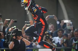 Chinese Takeaway: Red Bull charging, Ferrari sleeping, Mercedes nowhere