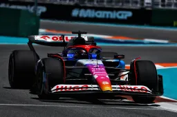 Red Bull se aleja de Ferrari y VCARB se erige como el mejor del resto