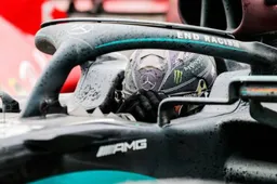 Hamilton "not particularly happy with balance of the car" after FP2 in Bahrain