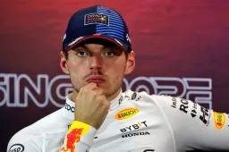 Max Verstappen bromea en retransmisión en directo: '¡Pues, sigue jodido!'