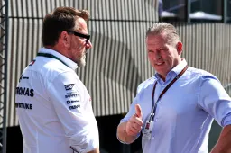 Christian Horner e Jos Verstappen entram em conflito sobre a corrida de demonstração da Red Bull