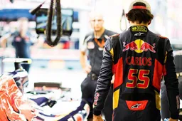 'Renault acht miljoen betaald voor Carlos Sainz'