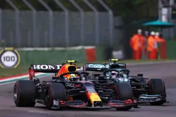 Mercedes: "I think we look worse than our competitors in this regard"
