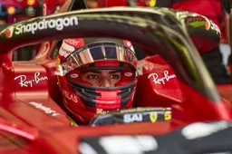 Sainz in de wolken: 'Er is geen beter F1-team dan Ferrari'