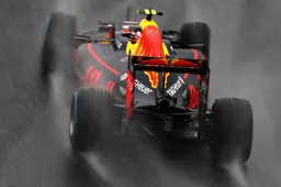 Is de RB13 van Verstappen wederom mat blauw??