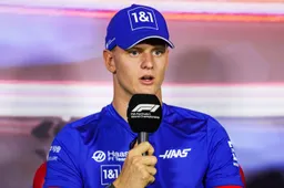 Audi s'intéresse à Schumacher pour le siège de Sauber F1.