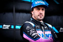 UPDATE: Alonso handed 5-second penalty