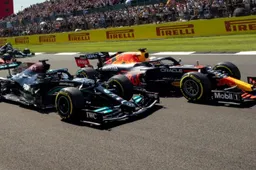 WK-stand: Hamilton dicht in één klap zijn achterstand op Verstappen