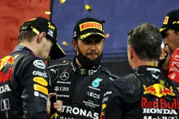 Schumacher toont begrip voor Mercedes, maar: 'Max won eerlijk bij herstart'