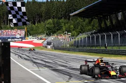 Max Verstappen: "Dit is toch beter dan een doodsaaie race of niet?"