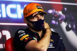 Alonso wijst naar Verstappen: 'Max is nu dé kandidaat voor de wereldtitel'