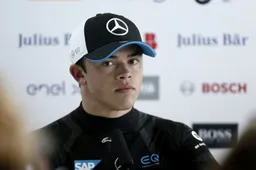 Nyck de Vries puntloos in tweede race na zware tijdstraf in Formule E