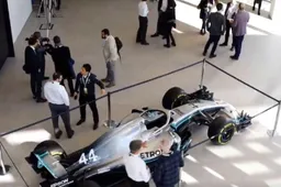 Hamilton en Bottas bezoeken Turijn voor lancering product titelsponsor