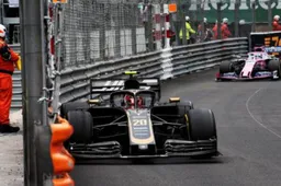 Magnussen receives time and one-point license penalties