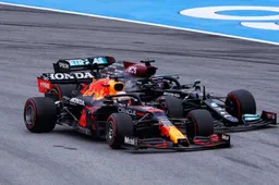 Verstappen en Hamilton houden elkaar heel: 'Allemaal bang voor de stewards'