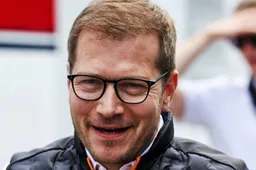 Andreas Seidl hopes Carlos Sainz "can continue the fight" for 6th
