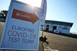 Quarter of F1 drivers have now tested positive for COVID-19: "It's not acceptable"