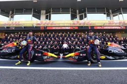 Red Bull Racing beweist erneut unschlagbare Geschwindigkeit beim Boxenstopp