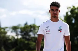 WATCH: Wehrlein denied first Formula E win as battery dies on last corner!