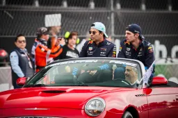 ¿Favorece Red Bull a Verstappen? Perez: “A veces tenemos actualizaciones diferentes”