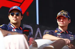 Monaghan compara a Verstappen y Pérez: 'Checo podría estar molesto'