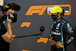 Wolff: 'Daarom tekent Hamilton slechts voor elf maanden'