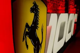 Internet has fun with show in honour of 1000th GP Ferrari in Florence