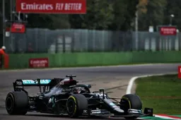 Hamilton wins to secure seventh consecutive championship for Mercedes!