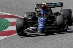 Latifi to receive Williams upgrades after two races: 'Positive signs'