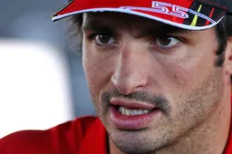 Sainz weerspreekt 'oplossing' voor porpoisingprobleem van Verstappen