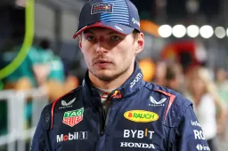 Verstappen geeft duidelijk signaal af aan FIA: 'Dat is waar ik over nadenk'