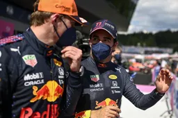Verstappen duidelijk over mindgames: 'Zelfs als ze proberen, komt het niet binnen'